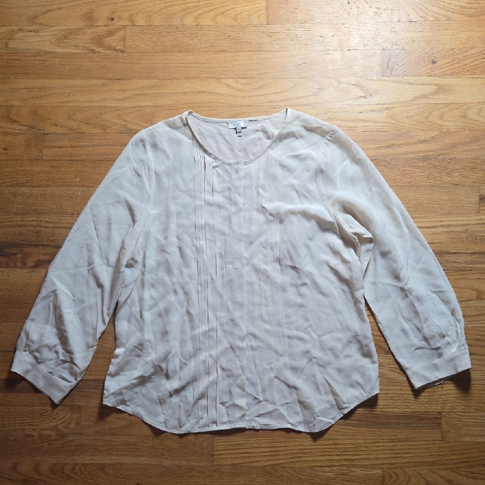 Joie cream pleat-front 100% silk long sleeve buttondown top